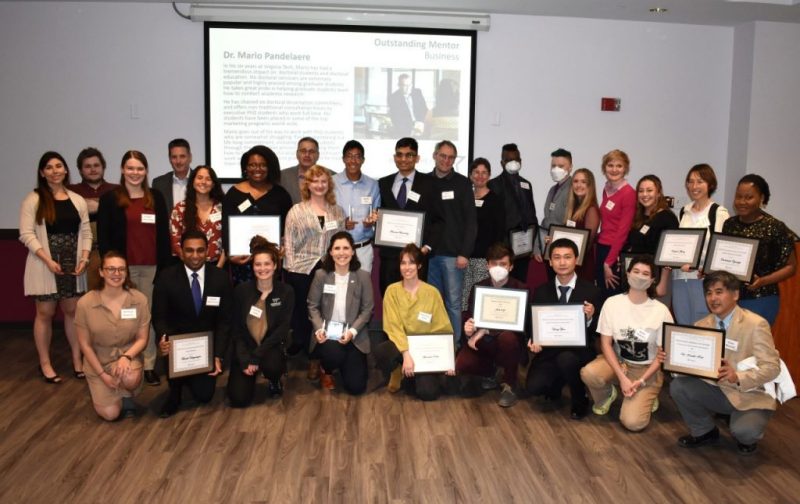 Students and faculty receive awards at Graduate School's annual ceremony